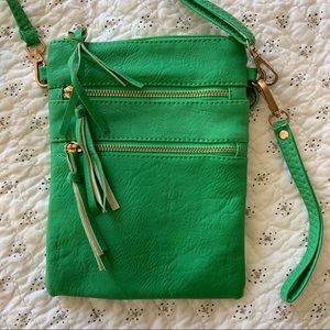 💚 GREEN CROSSBODY BAG 💚